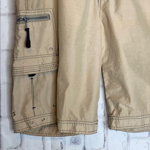 Wear First Shorts - Picture 3 of 8